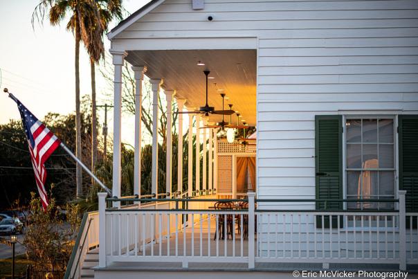 Pat's Rest Awhile, overlooking Lake Pontchartrain on Mandeville's Lakeshore Drive