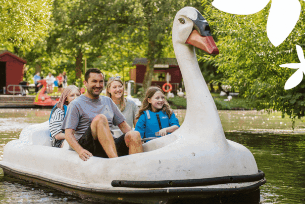 A carousel of Swansea's Outdoor Attractions. Featured is Blackpill Lido, Singleton Boating Lake, the Swansea Bay Rider Land Train and Southend Gardens Mini Golf