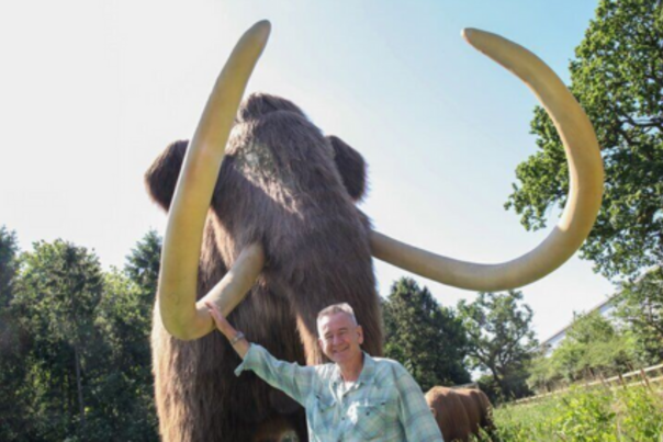 TV Star to open new Discovery Centre at Hoo Zoo during May Half Term