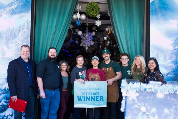 Decorating Contest winners, 1st place 1909