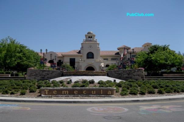 Temecula's city hall during the day