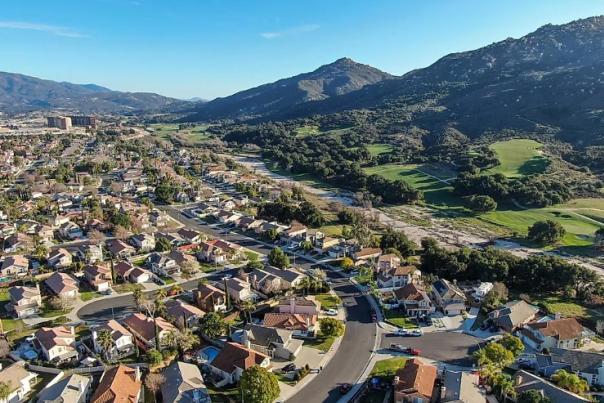 Aerial view of a residential neighbohhood in Temecula
