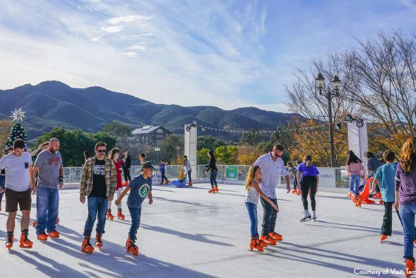 Temecula Chilled Ice Skating in Old Town Temecula