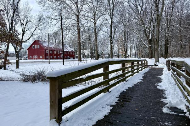 Winter snow walking trail at Dobbs Park