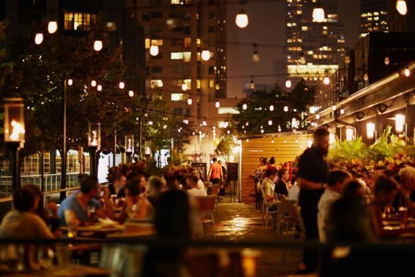 Amsterdam - Patio dining