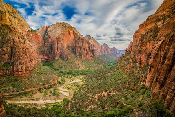 Zion-National-Park-Guides.jpg