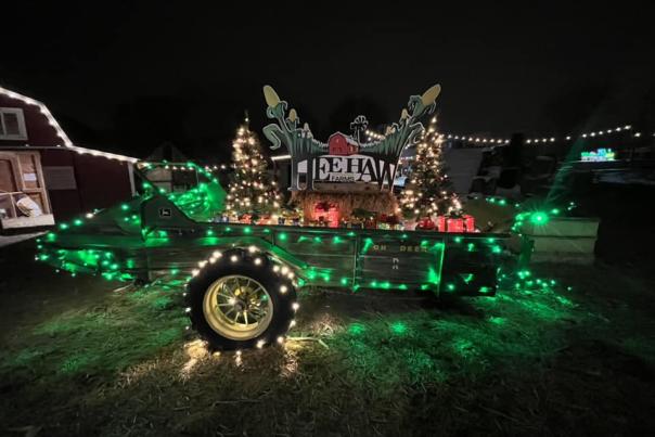 Christmas sign at Hee Haw Farms