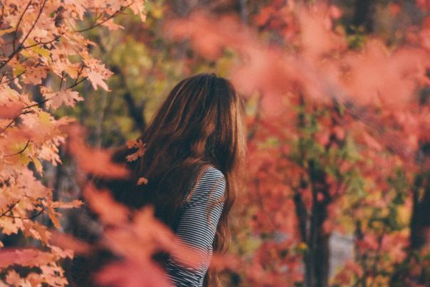 girl hiking in fall