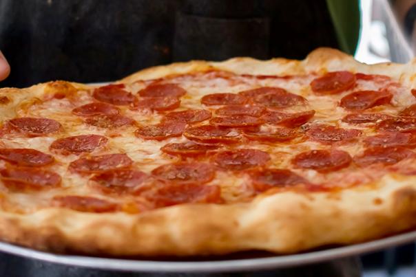 DTN - HI - Vinnie's Pizza