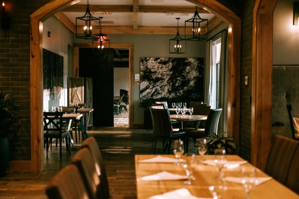 Hickory Restaurant at Nicewonder Farm & Vineyards