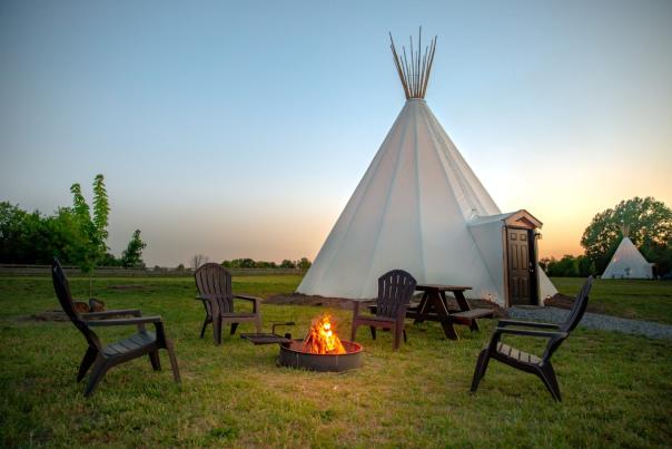 Sandy River Outdoor Adventure Resort Glamping Tipis