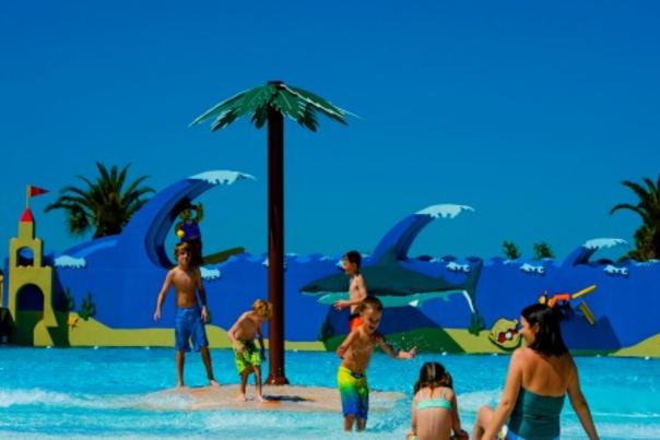 legoland-florida-waterpark-pool-image-mclaren-family.jpg