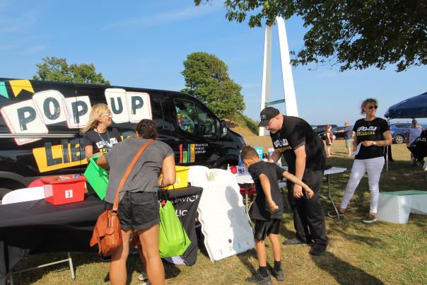 Pop Up Library