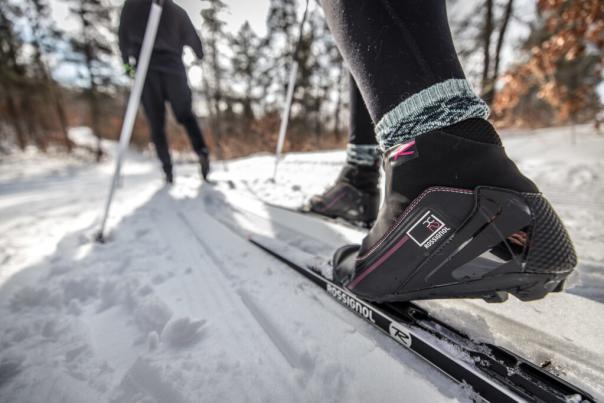 skiing
