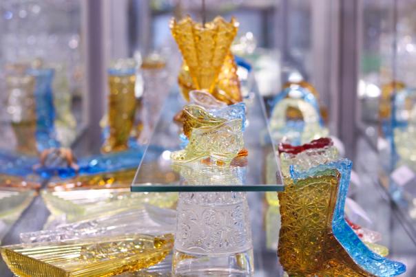 Duncan & Miller Glass Museum