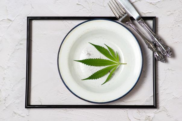 Weed-Restaurants