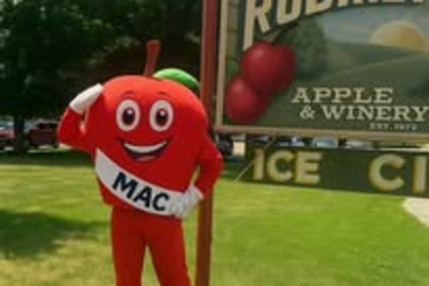 Robinette's Apple Haus & Winery