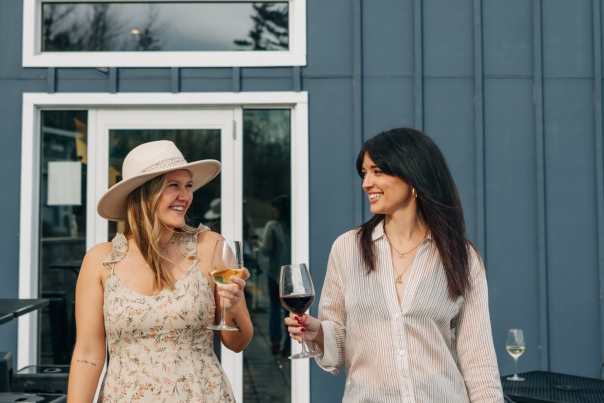 Leelanau Cellars E-Feature Image