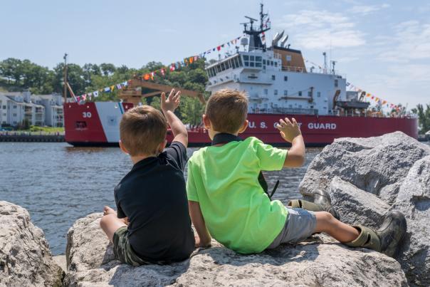Coast Guard Festival - Grand Haven - PC Lillian Dotzlaf