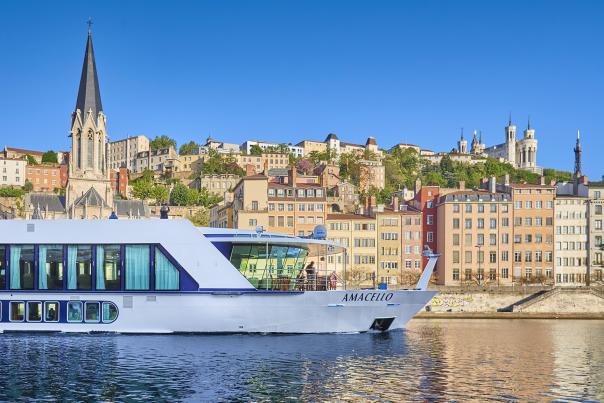 Burgundy Cruise Hosted by Willamette Valley sailing past old Lyon