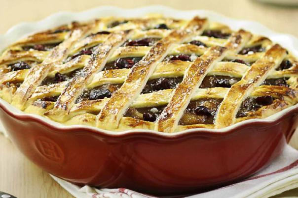 Emile Henry Pie Dish