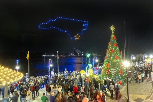 Holiday drone show over the Cape Fear River in historic downtown Wilmington. The drones lit up the sky with a North Carolina shaped display with a starfish on Wilmington.