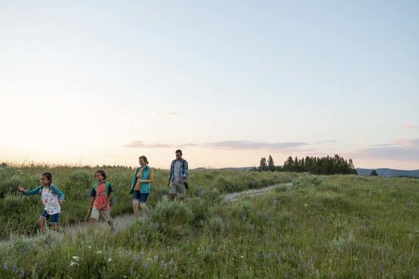 7-21-2018_Family_Hiking-8910