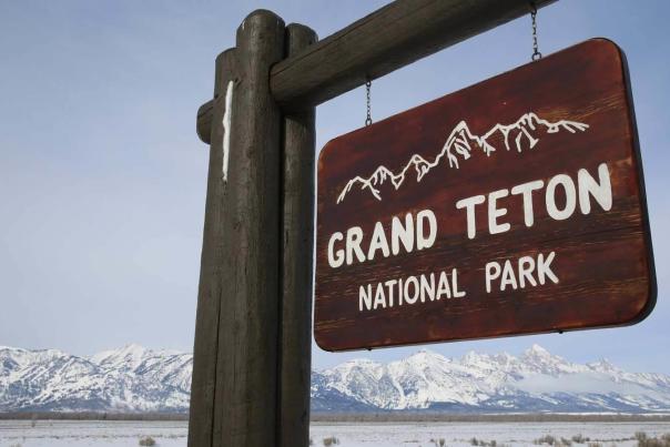 Grand-Teton-National-Park-Sign-Winter---Teton-County---24-custom