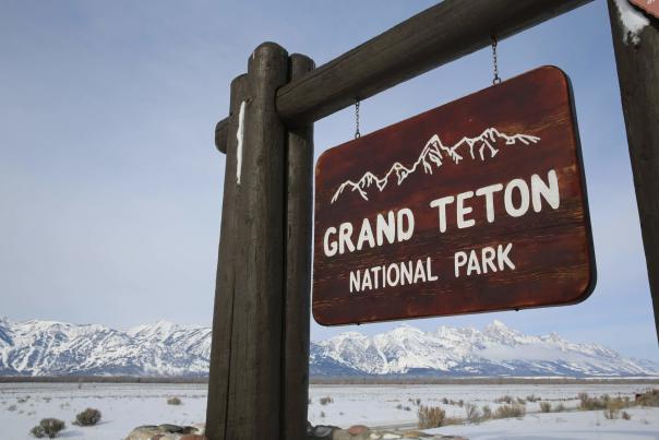 Grand-Teton-National-Park-Sign-Winter-Teton-County-24