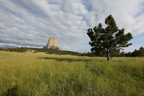 best things to do devils tower wy