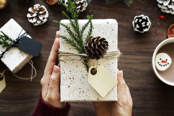 rustic holiday gift