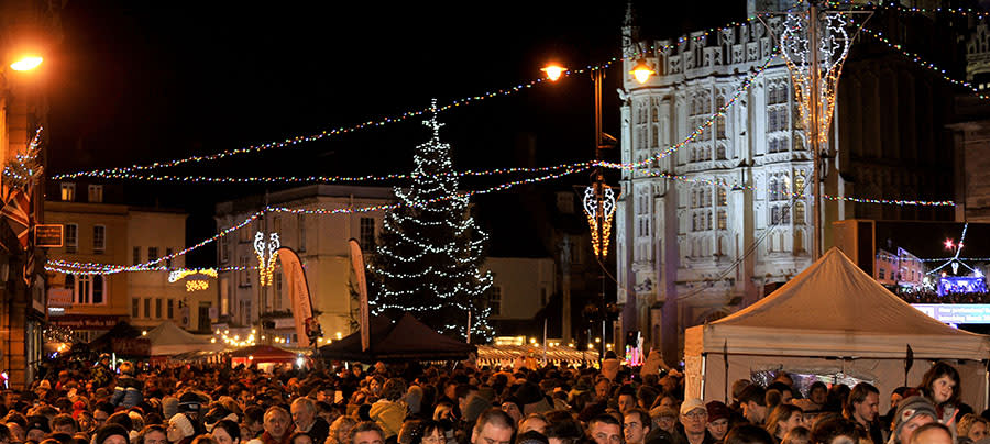 Cirencester Advent Market & Light Switch On
