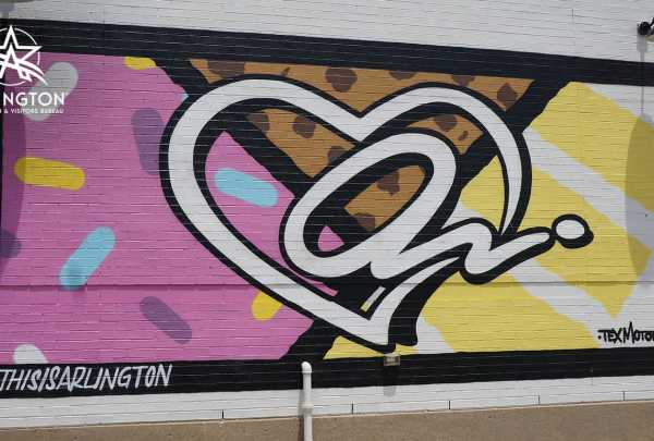 Arlington mural with heart