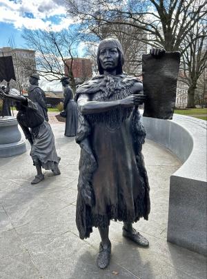 Virginia Women's Monument 2