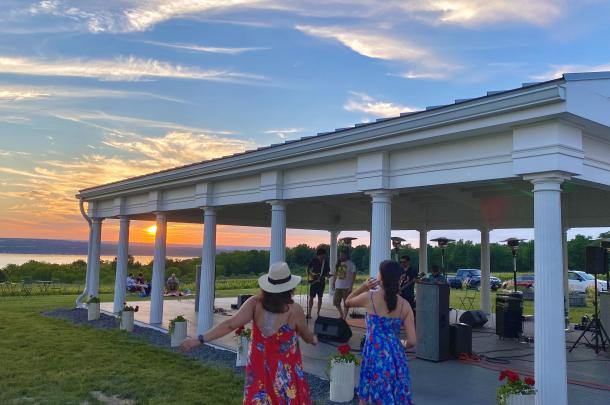 Boundary breaks winery outlet