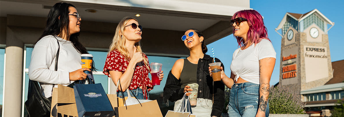 Pleasant Prairie Premium Outlets - cropped