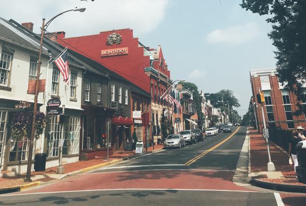downtown leesburg