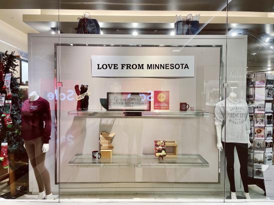 Love from Minnesota | Credit AB-Photography.us