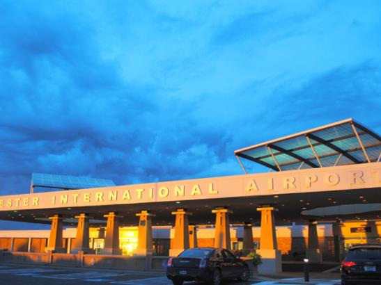 Rochester International Airport (RST) Terminal