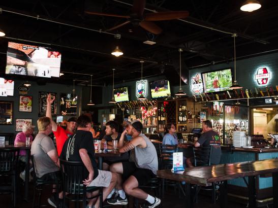 Wildwood Sports Bar & Grill | Interior