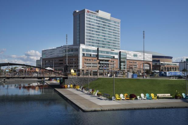 Exterior of marina and Buffalo Marriott HARBORCENTER on a sunny day