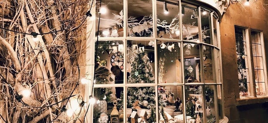Christmas in Broadway