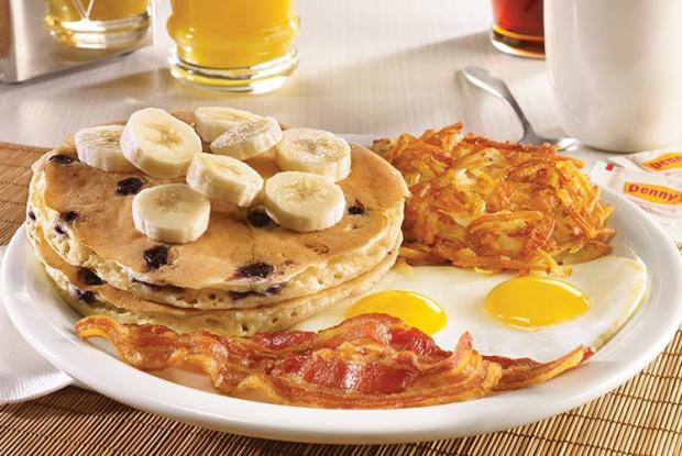 Dennys 1