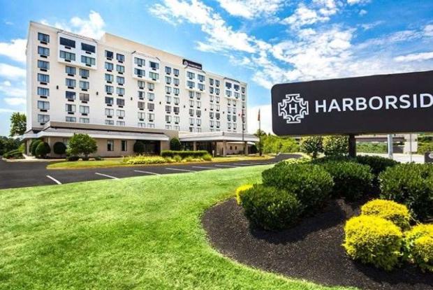 Harborside Hotel ext