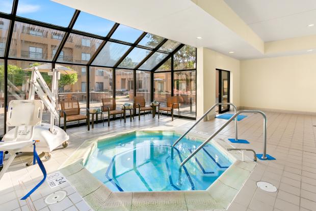 Indoor Hot tub