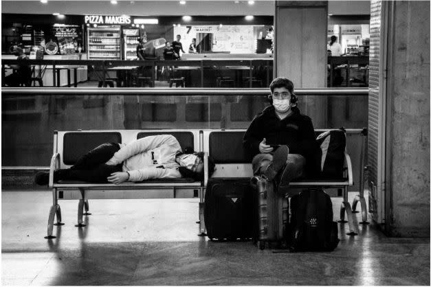 VB - People on a bench