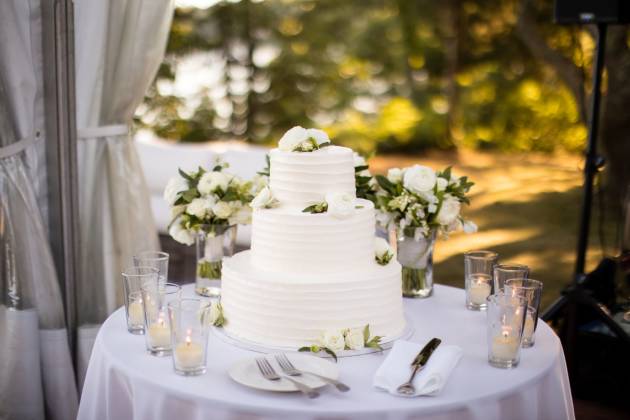 Cape Cod Wedding Cake