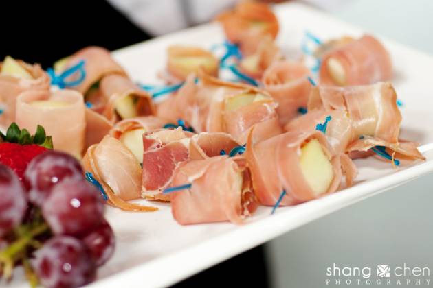appetizers corporate event.jpg