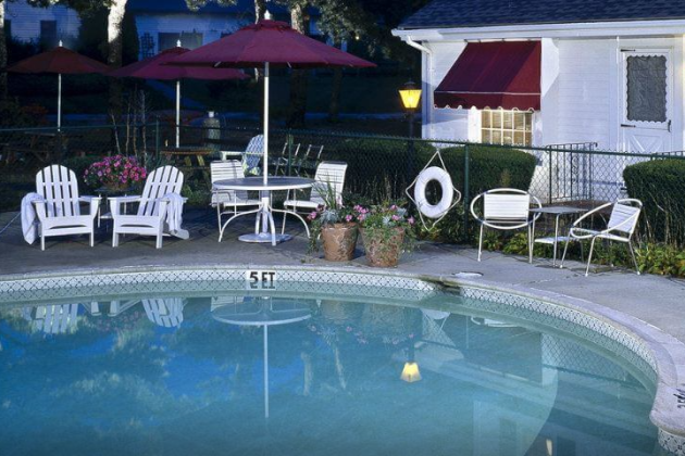 pool view