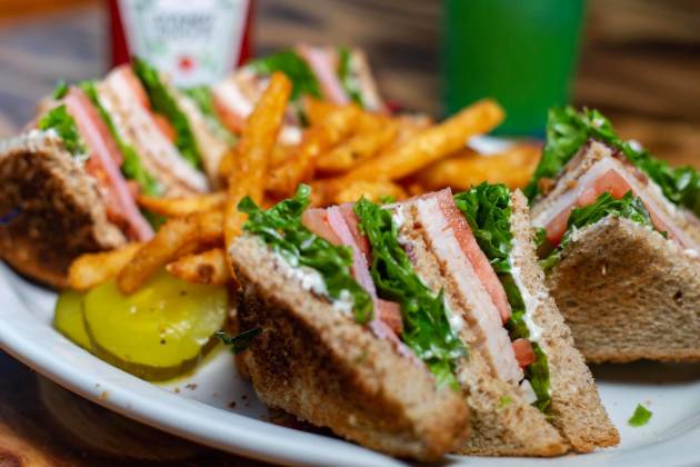 Seven Bar and Grill